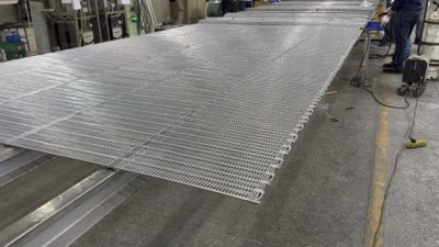 【案例分享】眼鏡網(wǎng)帶在隧道速凍機(jī)中的應(yīng)用